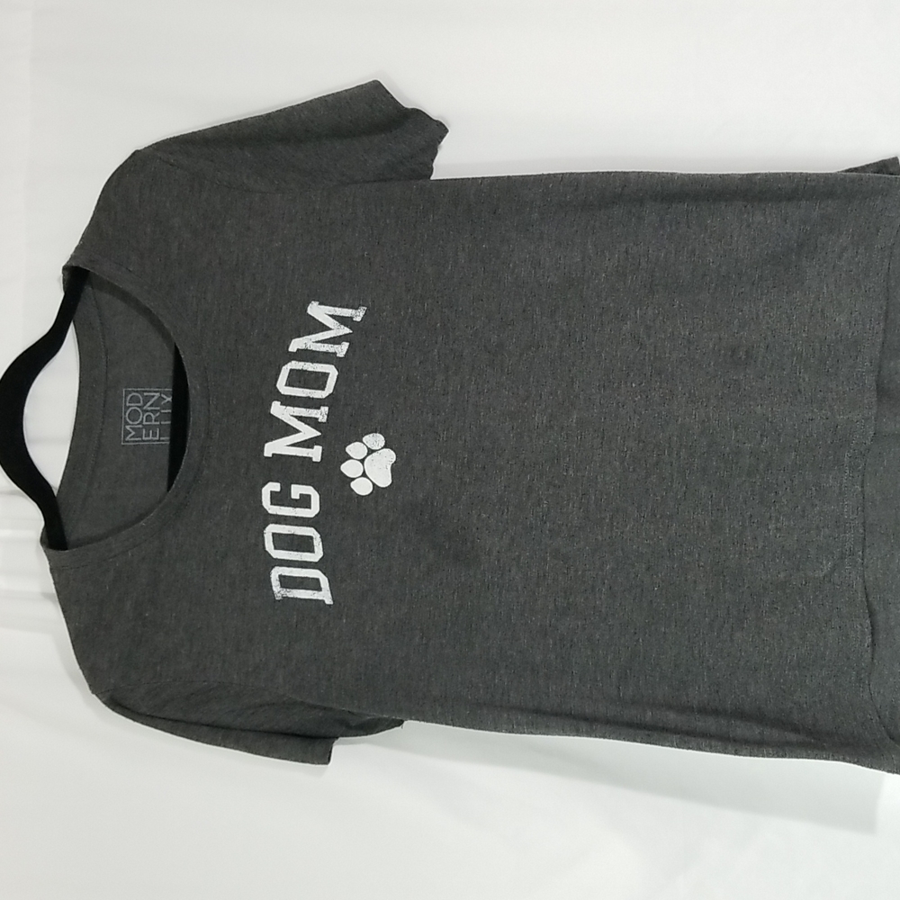 DOG MOM GREY WOMENS TSHIRT IN SIZE XXL-BY MODERN LUX